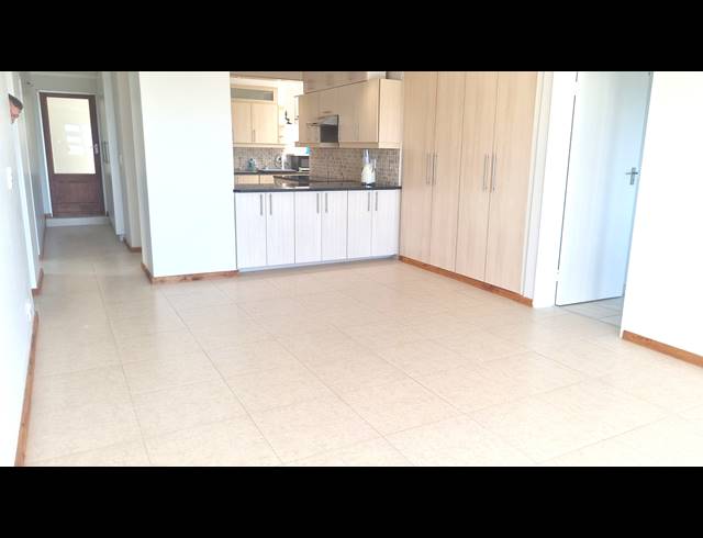 4 BEDROOM TOWNHOUSE FOR SALE IN MUIZENBERG